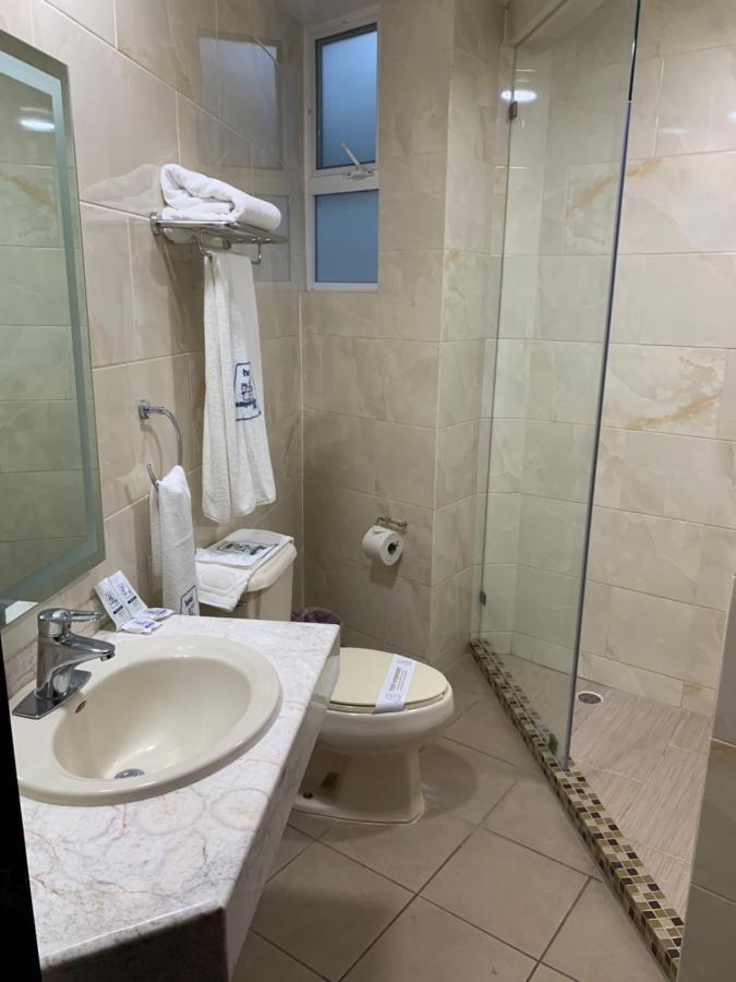 Casa Blanca La Corregidora Hotel Emperador De Queretaro מראה חיצוני תמונה